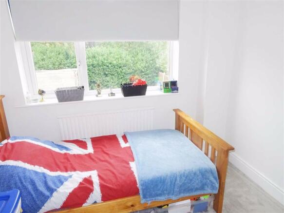 Bedroom 3 (rear) ' L Shaped'