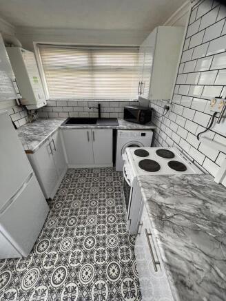2 bed Terraced for sale Image 6