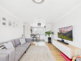 39, Thorpe Close, Croydon CR0 0SF