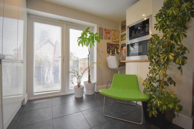 Kitchen/Diner/...
