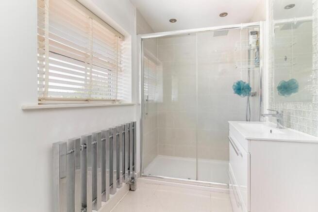 3 bed Semi-Detached for sale Image 8