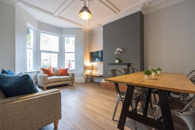 107DR - Living Area