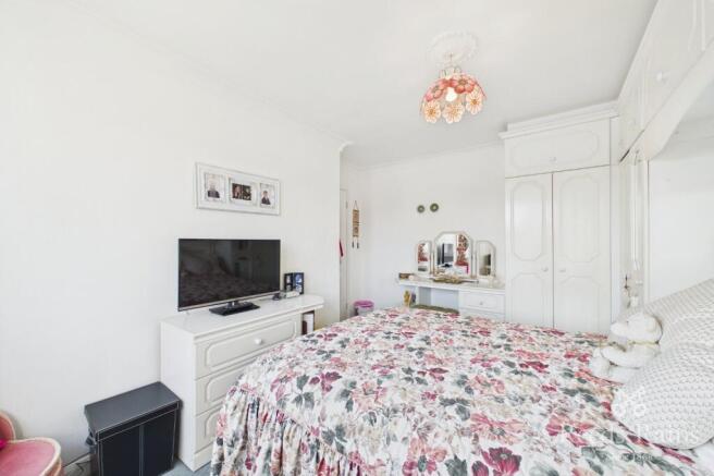 3 bed Detached for sale Image 11