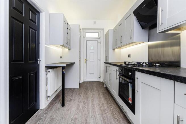 2 bed End of Terrace for sale Image 7