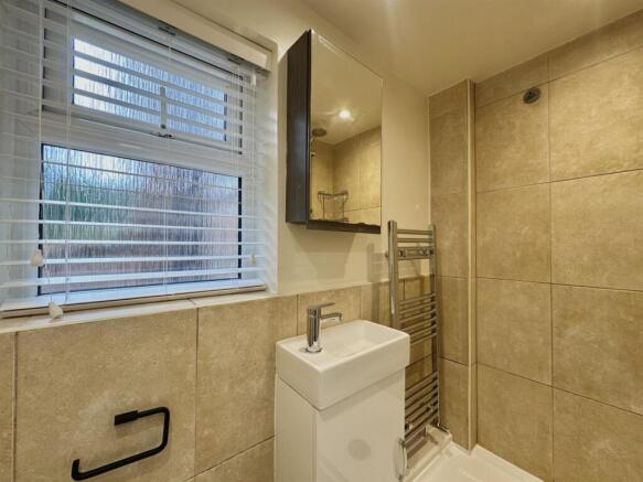 ef636eb3-70d7-4bd2-93ef-cf3d73d71251.jpg