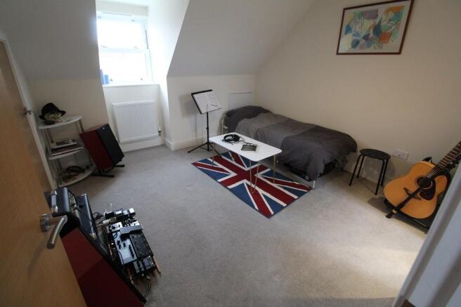Photo 18