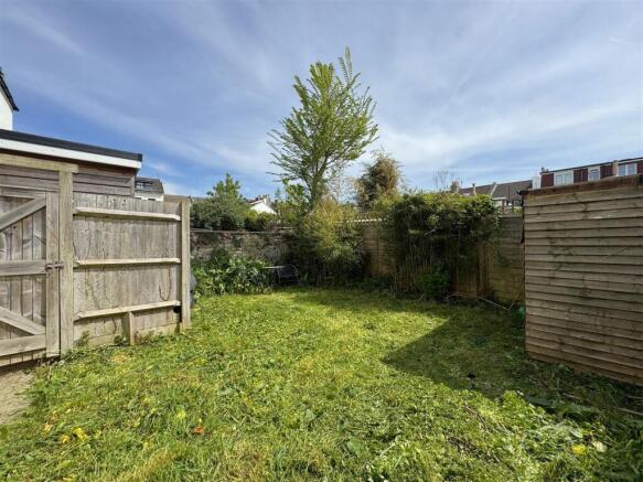 Garden 1.JPEG
