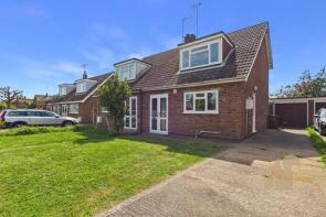 50, Oakwood Avenue, Colchester CO5 8EW