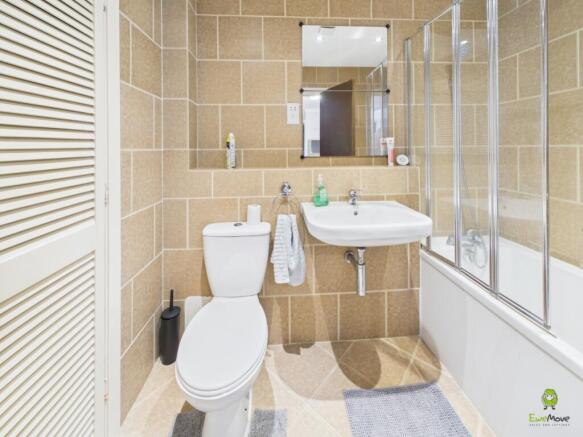 Presented by Clinton at EweMove Bexleyheath and Da