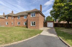 28, Tedder Close, Watton IP25 6HX