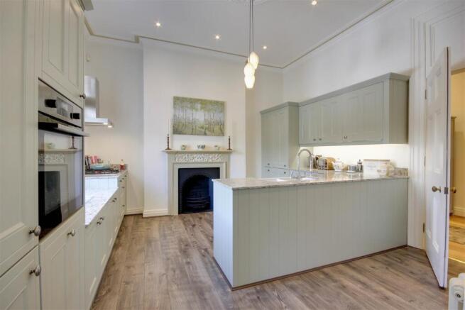 1 bed Apartment for sale Image 9