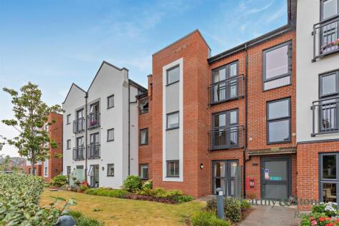 Pym Court, Bewick Avenue, Topsham, Exeter