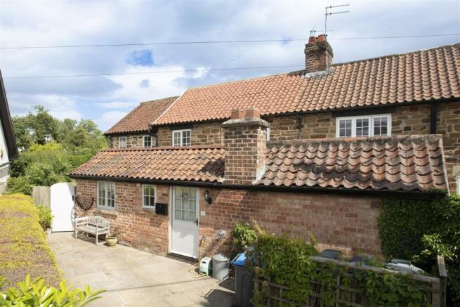 2_Rose_Cottage_12.jpg