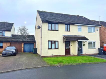 Hazel Close, Longlevens, Gloucester, GL2 0UQ