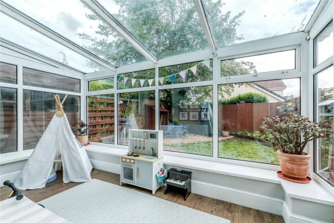 3 bed Semi-Detached for sale Image 9
