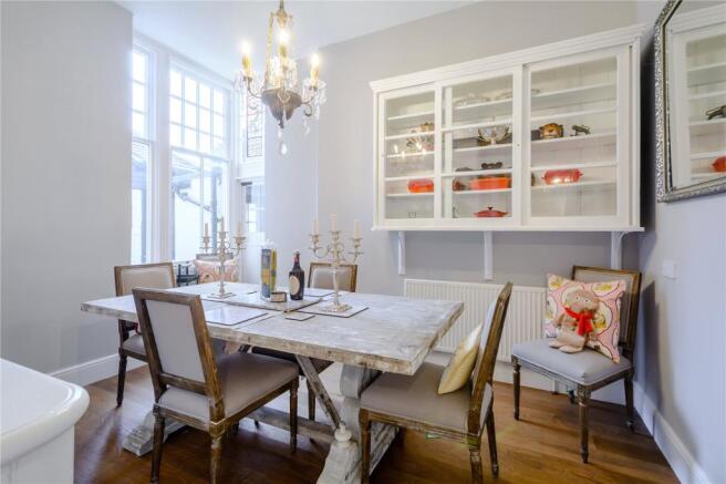 Breakfast Room
