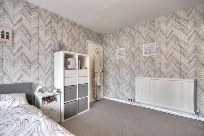Bedroom 1a (1)