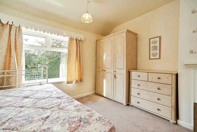 2 bed Semi-Detached for sale Image 8