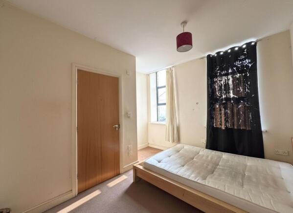2 bed Apartment for sale Image 8