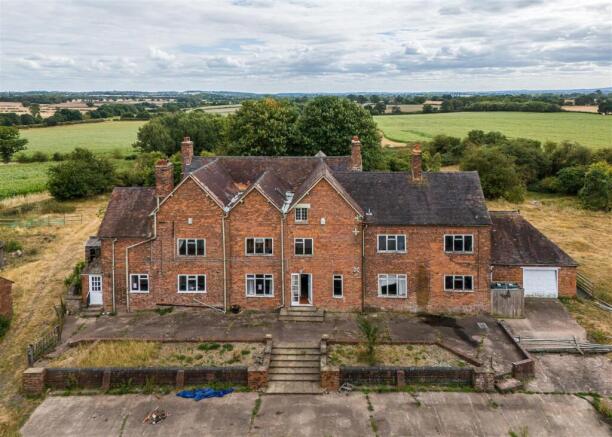 Offoxey Farm-drone-02.jpg