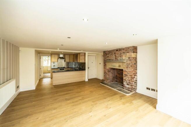 4PDHudds-190526-1.jpg