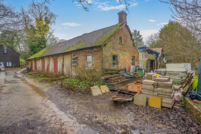 Little Heath Farm, Little Heath Lane, Potten End, Berkhamsted, HP4 2RY