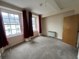 Flat 2, 2, Kirkgate, Perth PH1 5TE