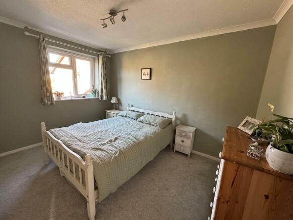 16 - Bedroom 1.jpg