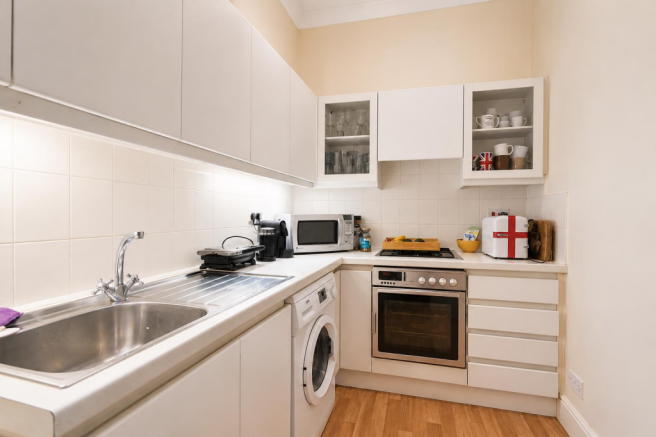2-bed-flat-the-park4.png