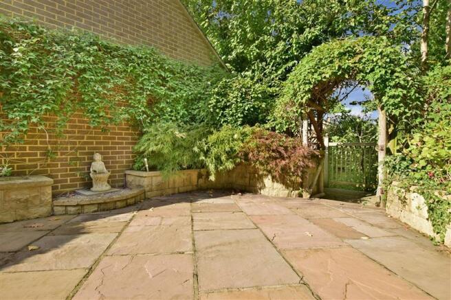 Patio / Decking