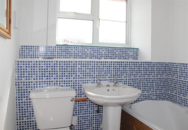 Bathroom.jpg