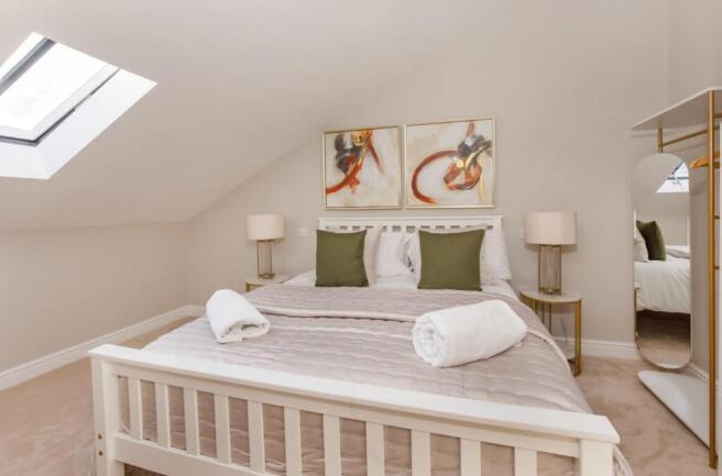 2 bed Duplex for sale Image 8