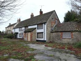 Cottage Ruisseau, Days Lane, Chippenham SN15 5NS