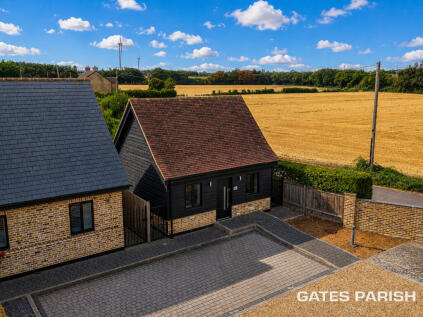 Dennises Lane, South Ockendon, RM15