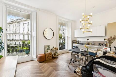 Porchester Square, London, W2