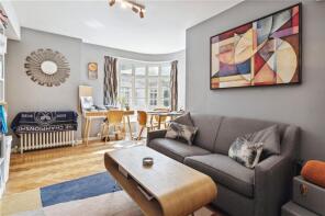 175, The Grampians, Shepherd's Bush Road, London W6 7NE