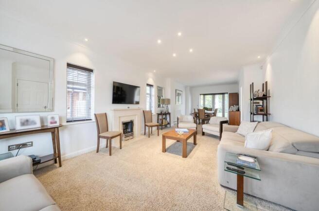 Davidson Frost-Wellings, DFW, Myddleton Close, Sta