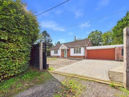 Canterbury Road, Etchinghill, Folkestone, Kent, CT18