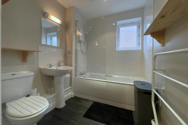 1 bed Flat to rent Image 10