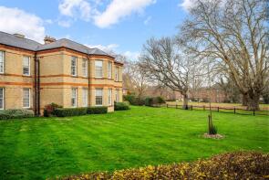 Flat 6, Wellesley House, Horton Crescent, Epsom KT19 8BQ