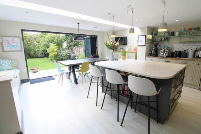 Kitchen/Dining Room