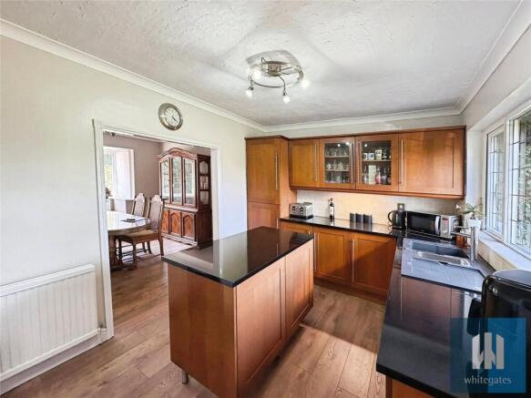 3 bed Detached for sale Image 6
