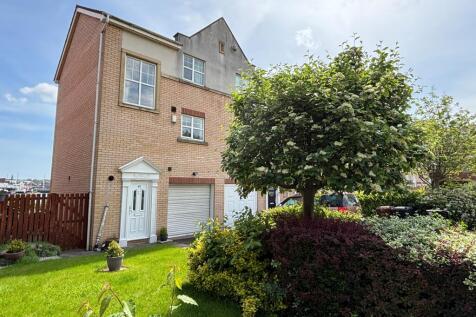 Chirton Dene Quays,
Royal Quays Marina, North Shields,
NE29 6YW