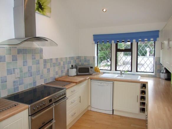 Kitchen 1