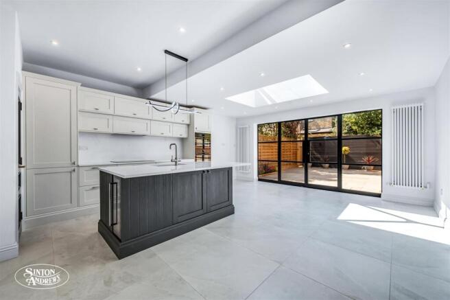 40 Claygate Road-7.jpg