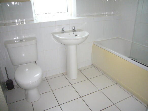 1 bed Apartment to rent Image 10
