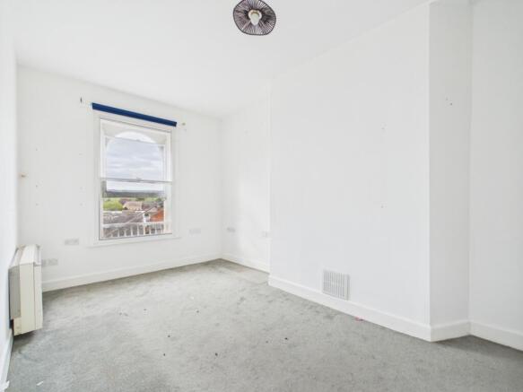 CAM01721G0-PR0121-STILL002