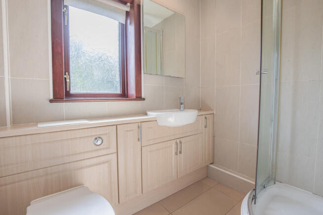 BathroomAngle1 (1...