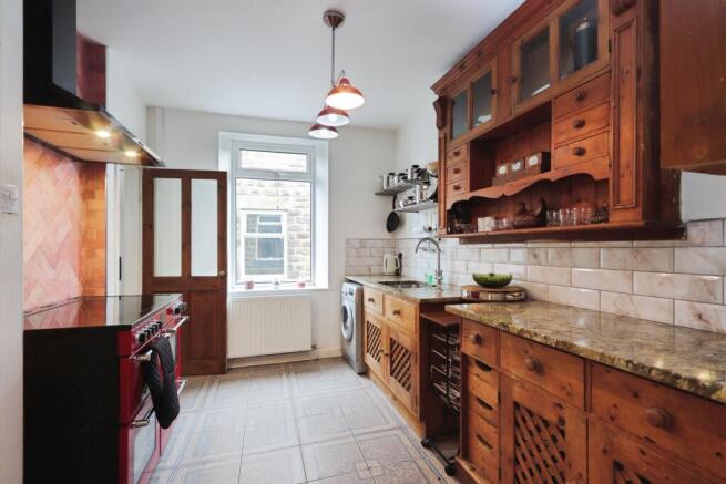 3 bed Terraced for sale Image 5