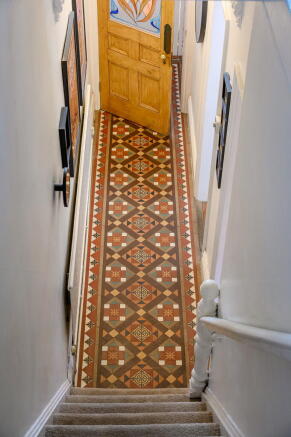 3 bed Terraced for sale Image 6